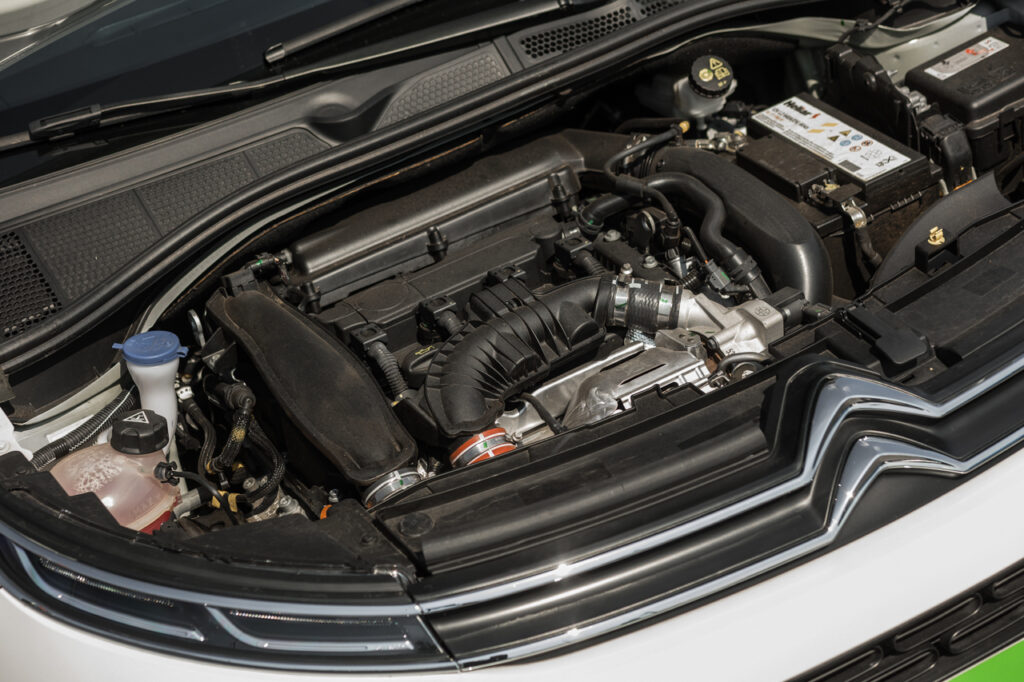 Motor THP: um motor potente e eficiente, mas que requer cuidados 2 Motor THP do Citroën C4 Cactus Shine Pack THP