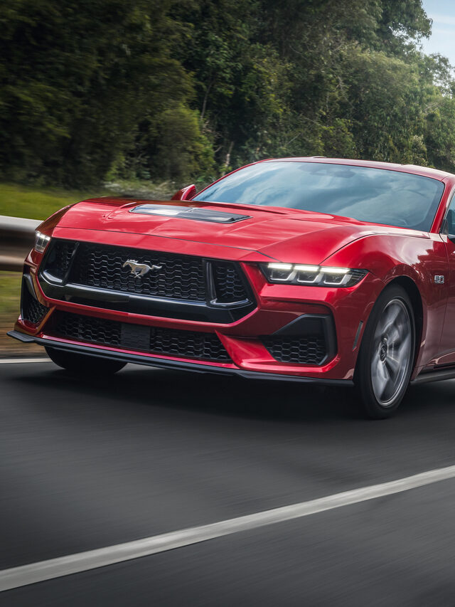 Story 8 Ford Mustang GT 2025