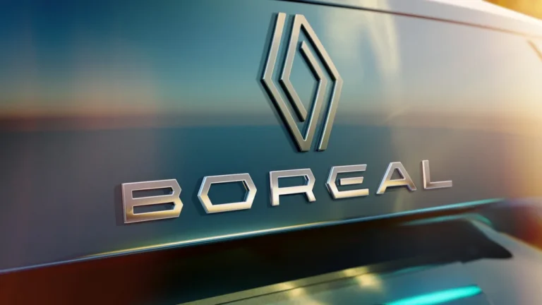 Notícias 8 Primeira imagem oficial do Renault Boreal