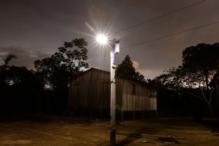 Notícias 4 Audi e Litro de Luz na Amazônia